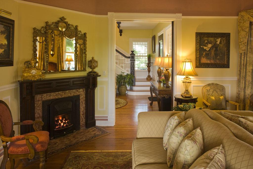 Biltmore Village Inn B&B แอชวิลล์ ภายนอก รูปภาพ