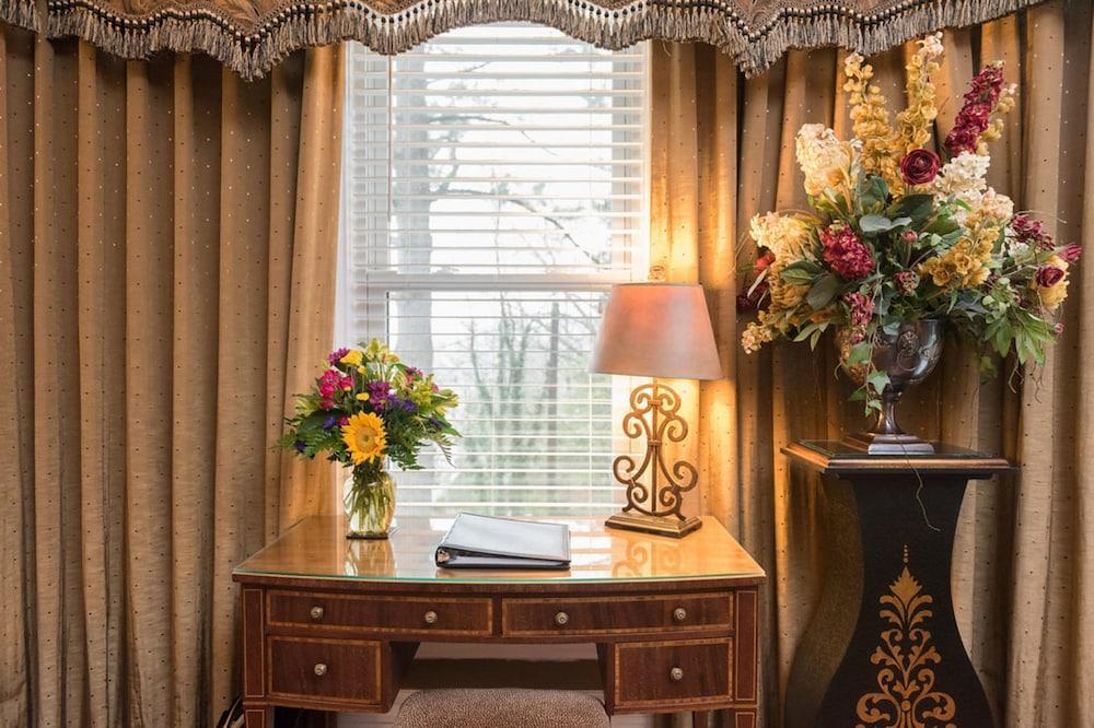 Biltmore Village Inn B&B แอชวิลล์ ภายนอก รูปภาพ
